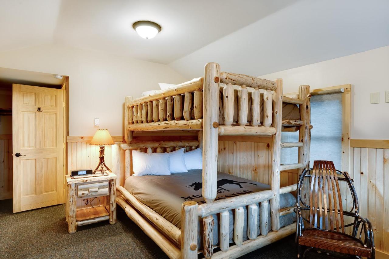 Cobble Mountain Lodge Лейк Плесид Екстериор снимка