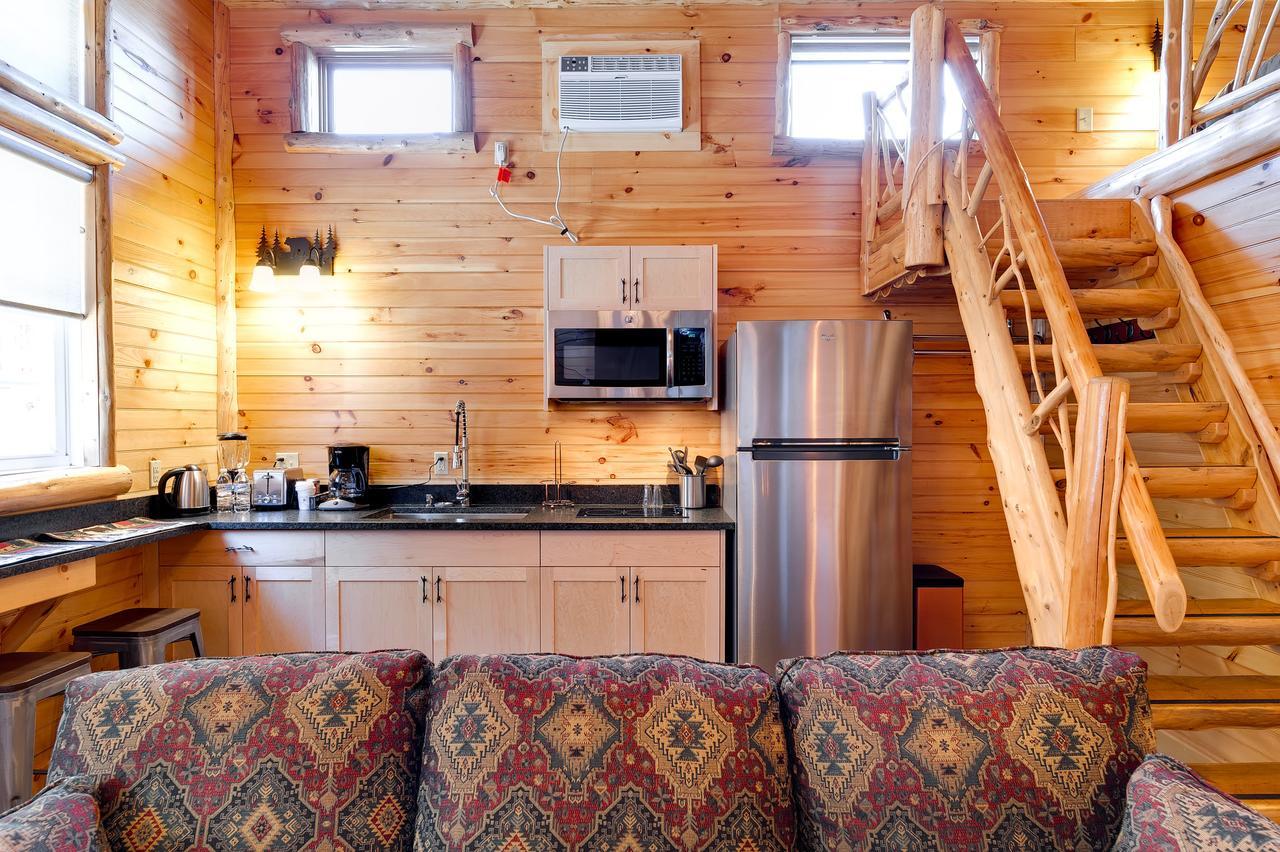 Cobble Mountain Lodge Лейк Плесид Екстериор снимка