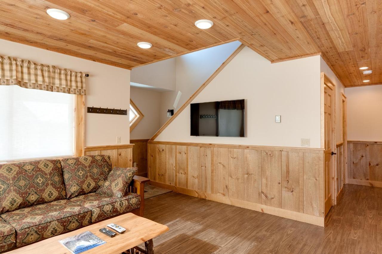 Cobble Mountain Lodge Лейк Плесид Екстериор снимка