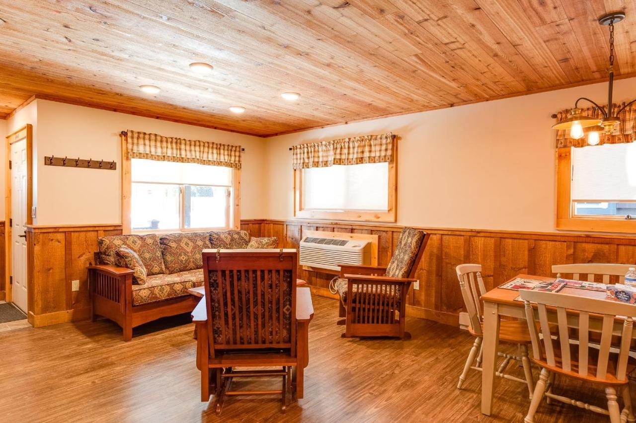 Cobble Mountain Lodge Лейк Плесид Екстериор снимка